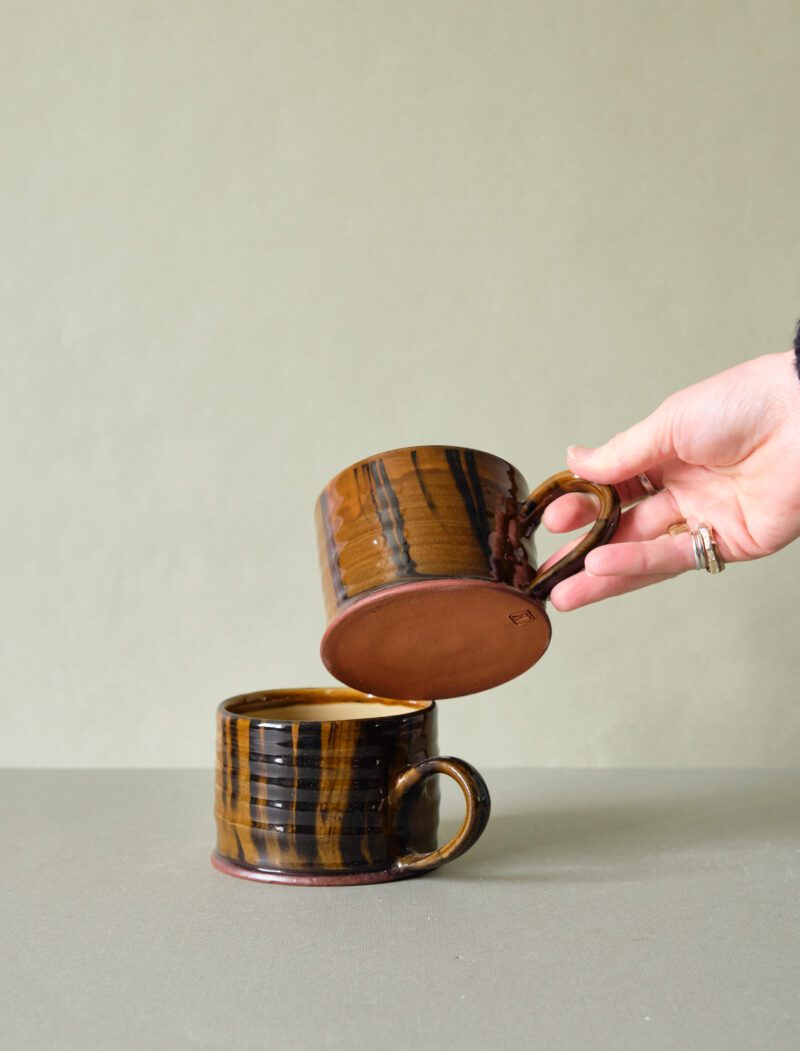 A Pair of Slipware Coffee Mugs by Rob Towler - Image 2