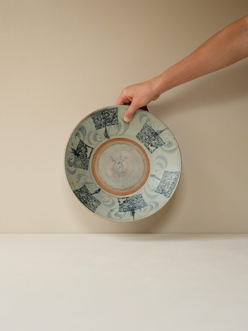 Chinese Late Ming Period Swatow kitchen bowl